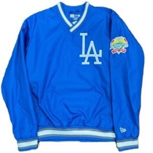 New era Dodgers V-neck pull over wind breaker. In bag- looks as pictured.
